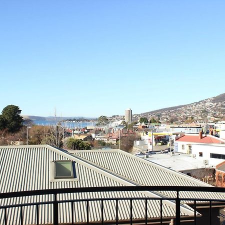 Apartments On Star Sandy Bay Exterior photo