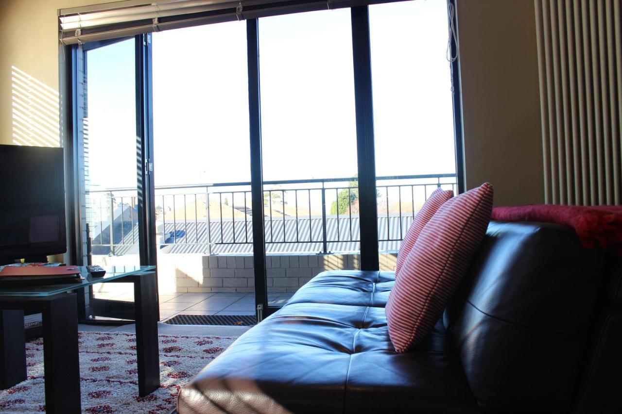 Apartments On Star Sandy Bay Exterior photo