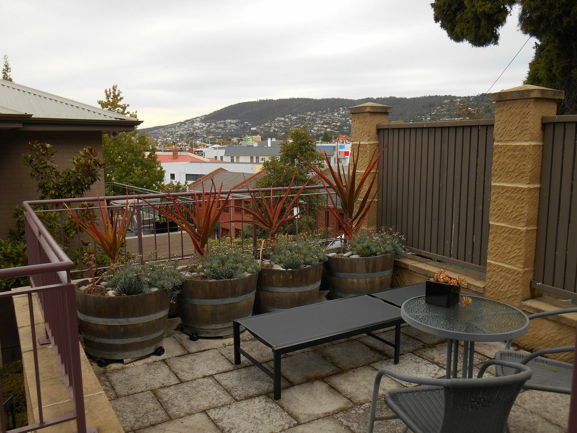 Apartments On Star Sandy Bay Exterior photo